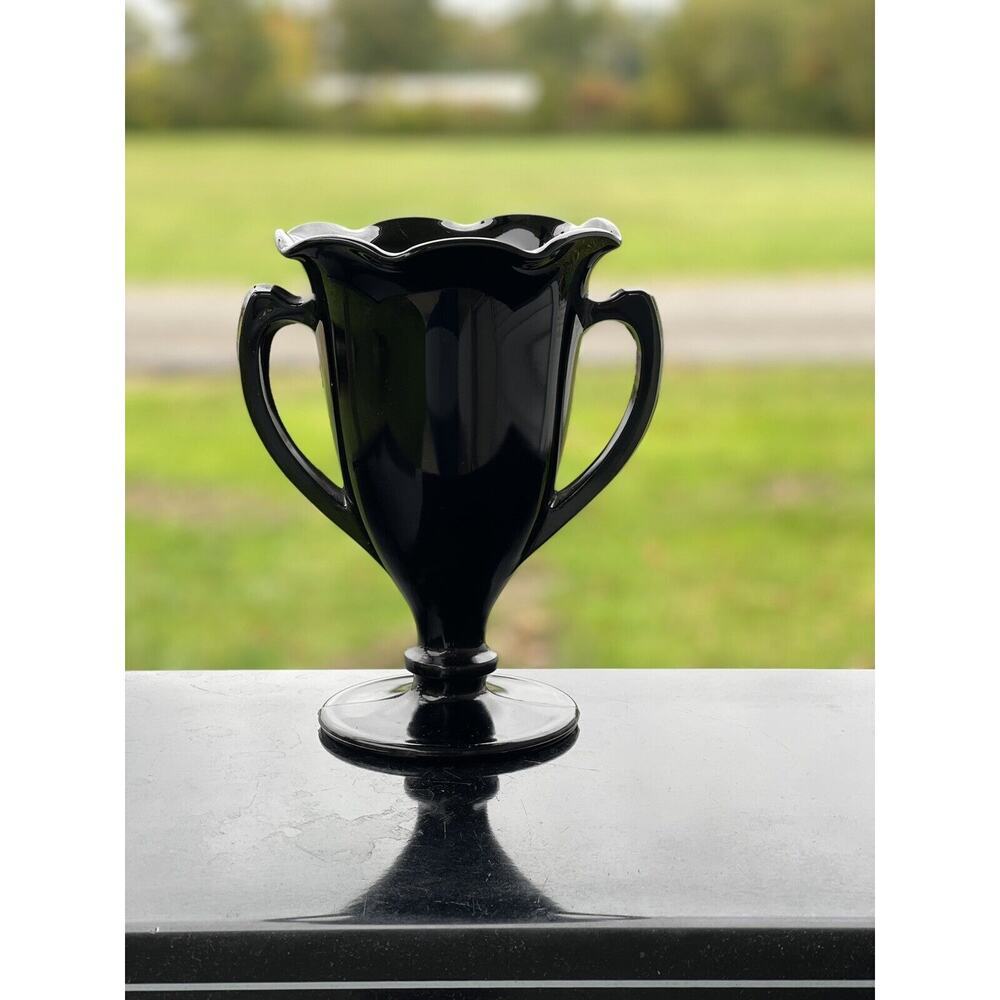 L.E. Smith Black Amethyst Glass Trophy Vase Spooner Art Deco